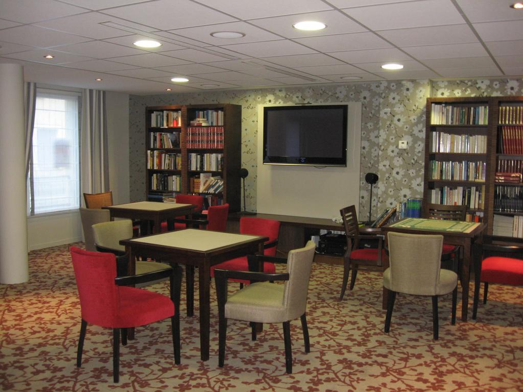 Aparthotel Domitys Le Parc Balsan Châteauroux Zewnętrze zdjęcie